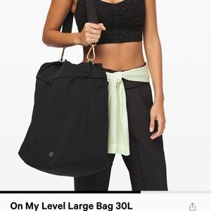 Lululemon On My Level 30L bag